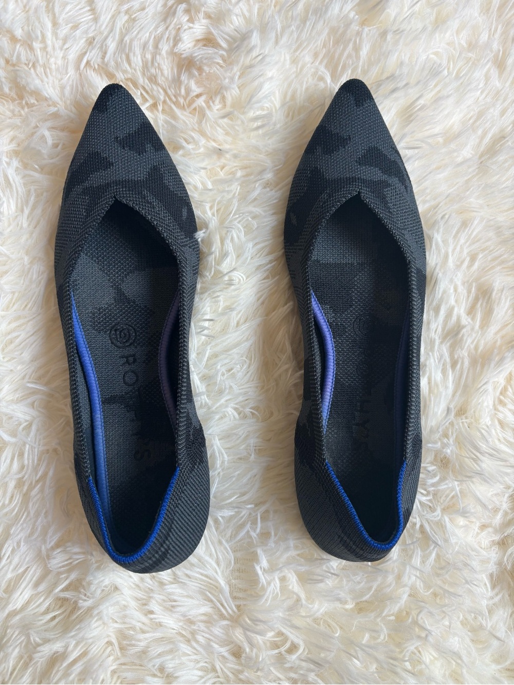 Rothy’s The Point Black Camo Pointed Toe Flats Womens Size 8